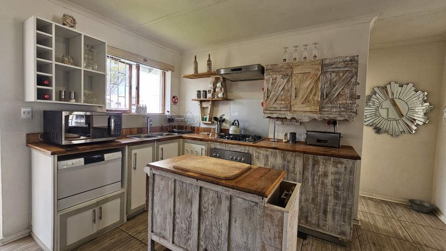 2 Bedroom Property for Sale in Paradise Beach Eastern Cape